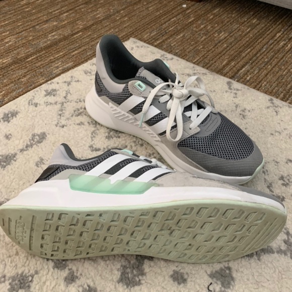 Adidas Cloud Foam Sneakers - Picture 2 of 2